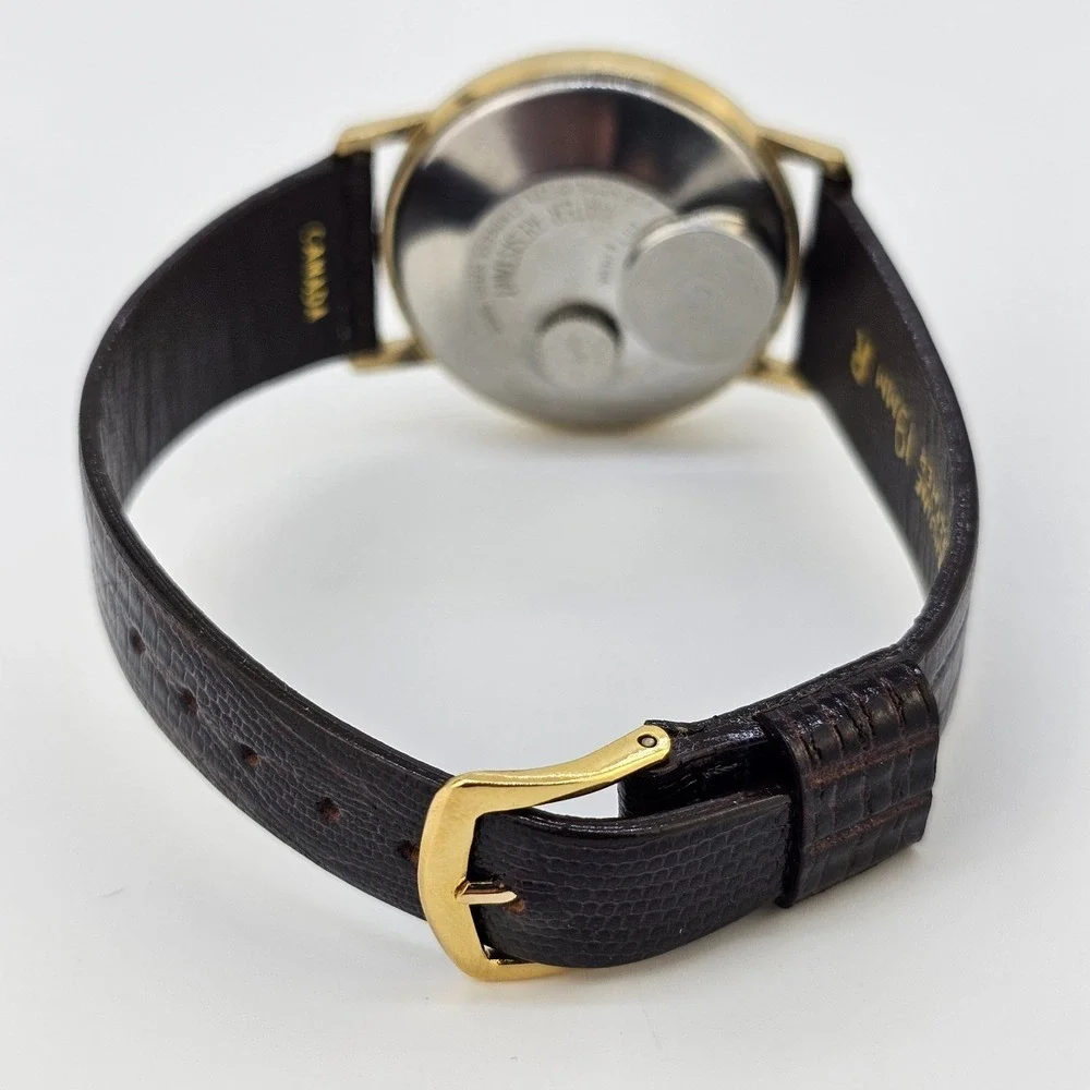 VTG Timex Electric Watch Men 35MM Rear Crown NEW Brown Leather Bands NEW Battery